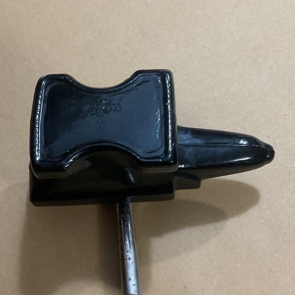 Avon Black Anvil - Picture 7 of 8
